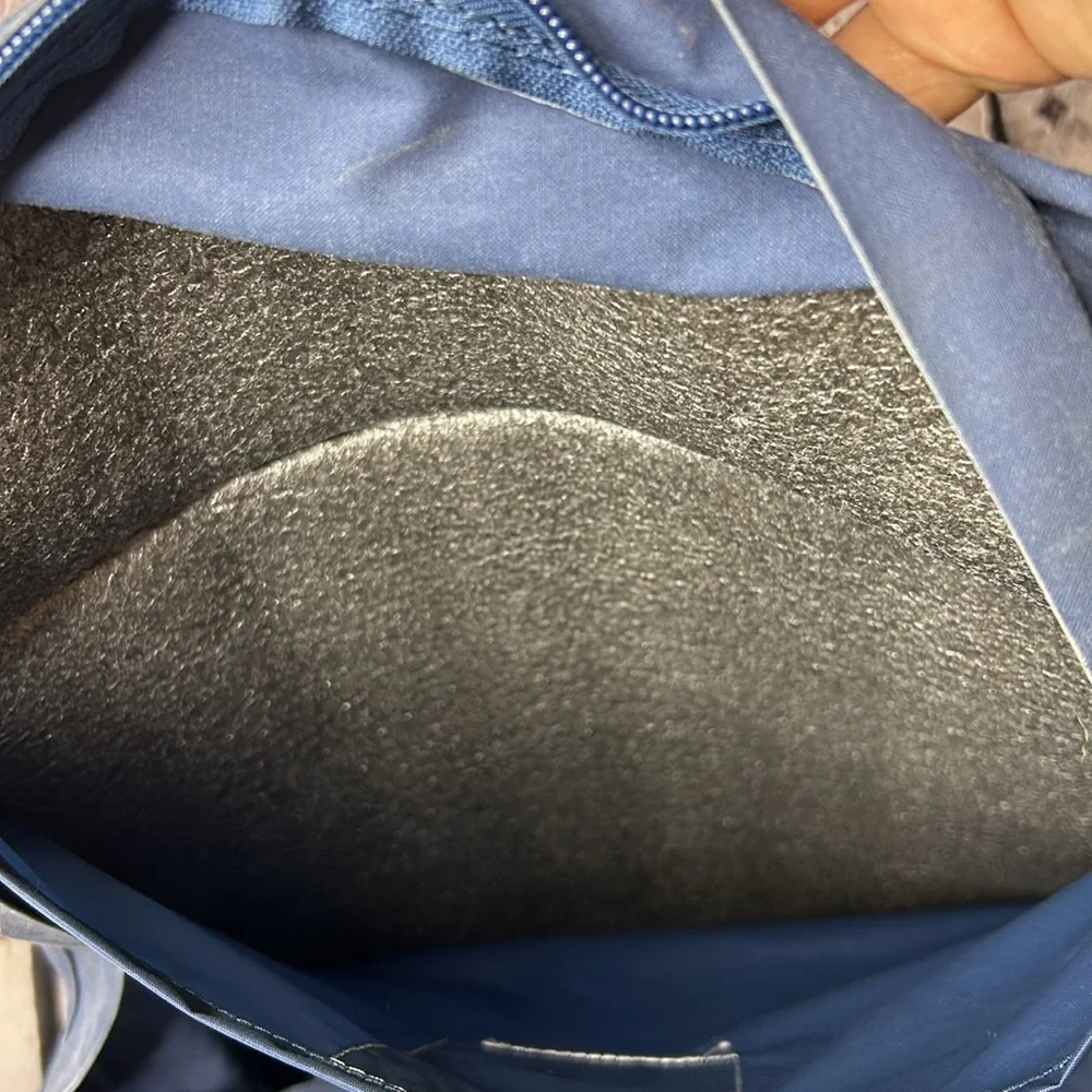 Fjallraven Kanken Blue Backpack - Picture 8 of 11